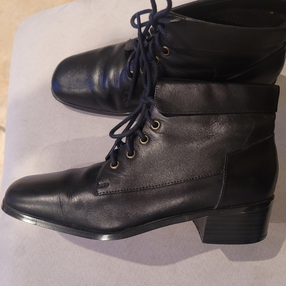 Coldwater Creek Lace up Ankle Boots Size 7